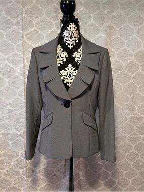 Vintage Tahari by Arthur S. Levine structured blazer w/pleated collar sz 10